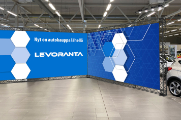 suurkuva-levoranta-myymala-julkisivu-ulkoasu-levorannan-autoliike-webtalo-jips-e