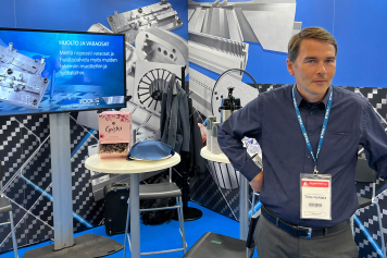 webtalo-suurkuva-mainostoimisto-messut-akatools-akaan-tyovalinepalvelu-timo-huhtala-messuosasto-konsepti-alihankintamessut-2b