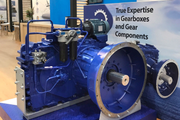 suurkuva-katsa-suurkuva-messulava-logoteippaukset-esillepano-messut-webtalo-jips-jalusta-1c